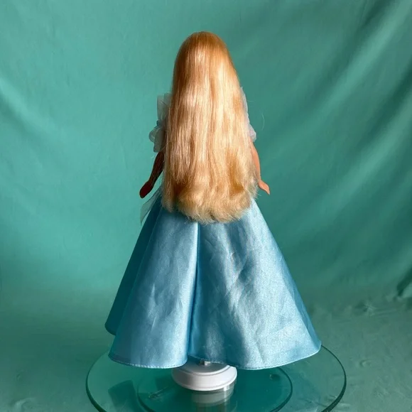 Sleeping beauty Barbie 1998 - Picture 4 of 17